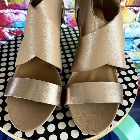 NWOB Lane Bryant Vegan Strappy Block Heel Open Toes Sandals Shoes 9 Wide - Picture 5 of 13